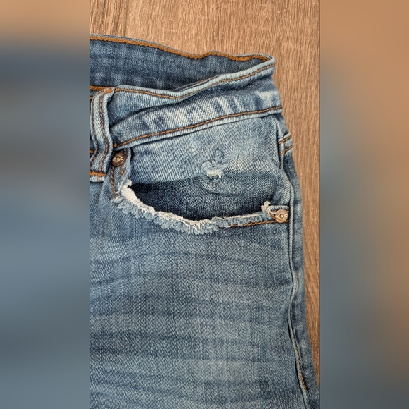 Classic Blue Women's Jeans - Picture 5 of 10